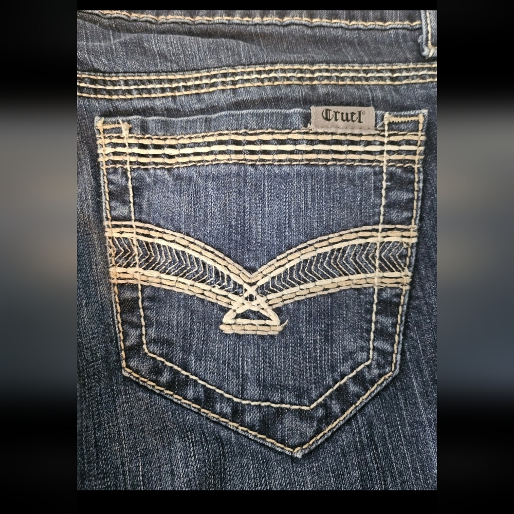 Cruel Girl Abby Denim Womens Embroidered Blue Jeans Size 32/13S 29 Inch Inseam - Picture 3 of 10